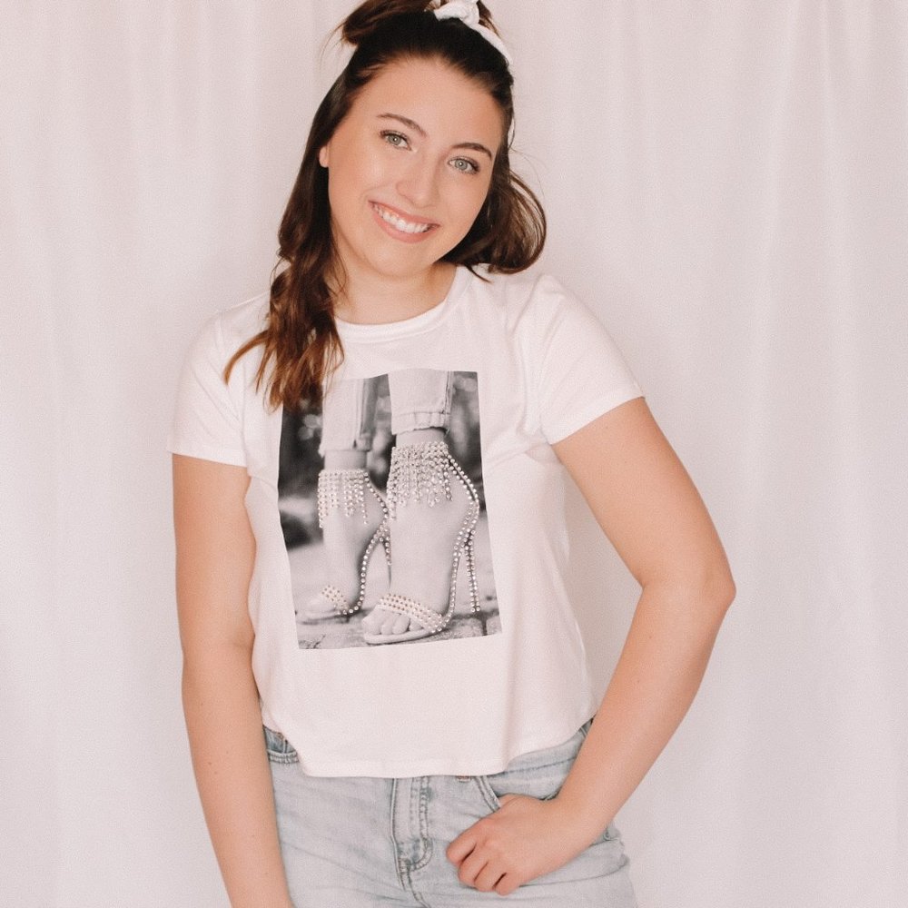 3D GRAPHIC TEE WITH GEMS NWT